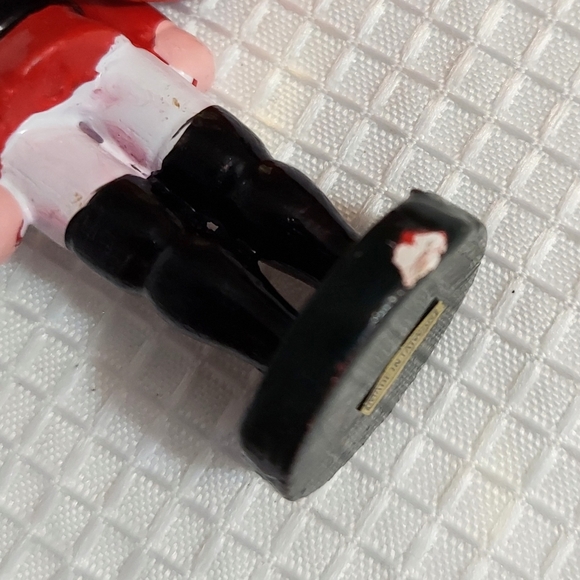 Nutcracker Christmas Tree Ornaments Set Of 6 Wood Free Standing - Picture 6 of 6